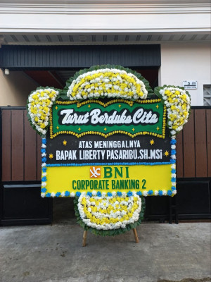 Papan Bunga Duka di Waihoka