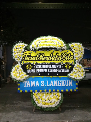 Papan Bunga Duka di Waihoka